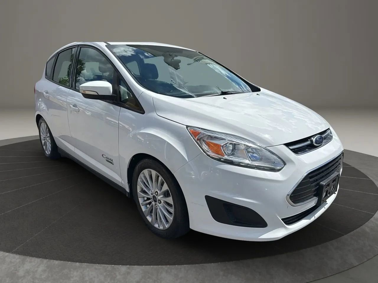 Used 2017 Ford C-MAX Energi SE image 3