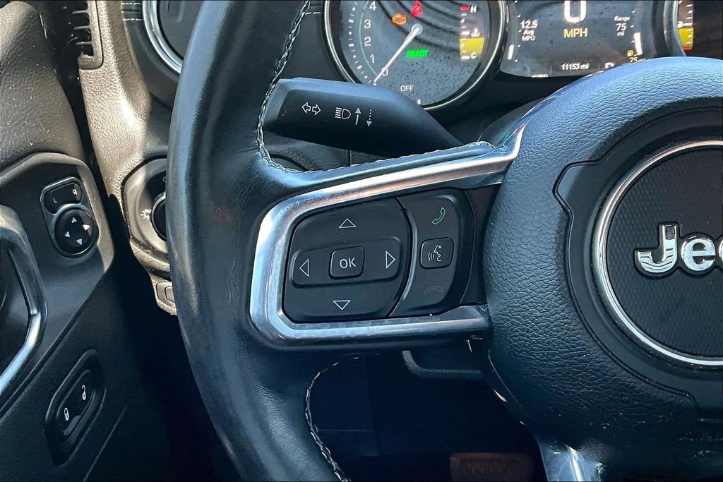 Used 2023 Jeep Wrangler Unlimited Sahara w/ Cold Weather Group image 10