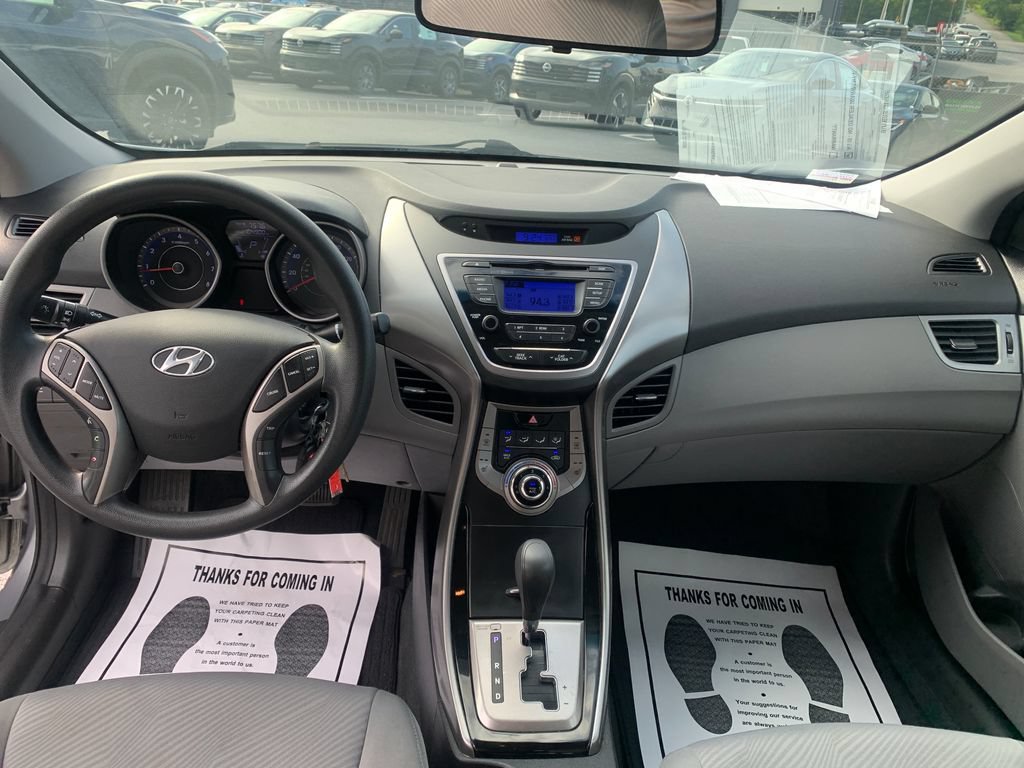 Used 2013 Hyundai Elantra GLS w/ Preferred Pkg FWD image 20
