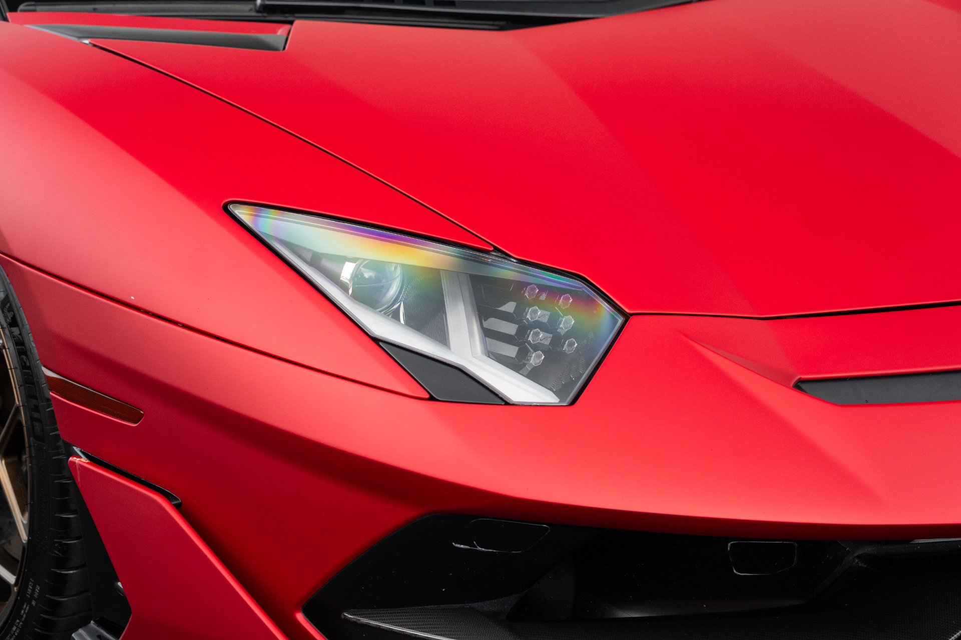 Used 2021 Lamborghini Aventador SVJ AWD/4WD image 11
