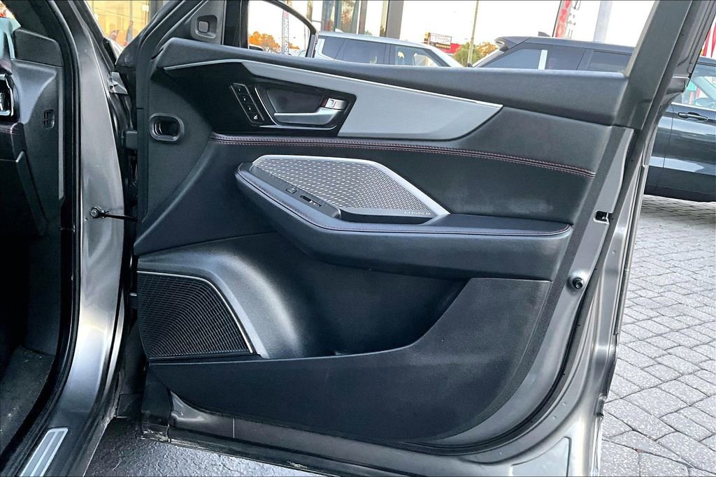 Used 2024 Acura MDX A-Spec image 28