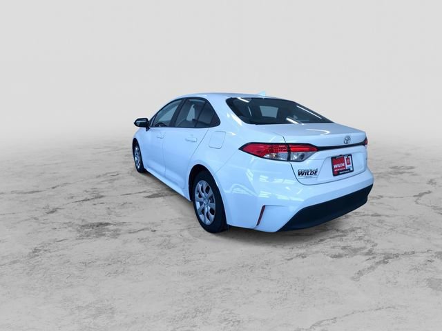 Used 2025 Toyota Corolla LE image 8