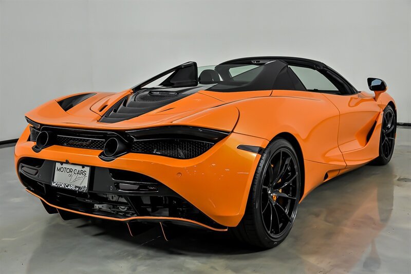 Used 2022 McLaren 720S Spider RWD image 11