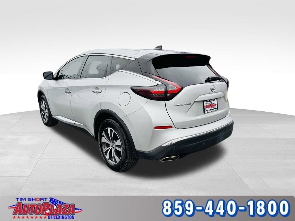 Used 2023 Nissan Murano S image 2