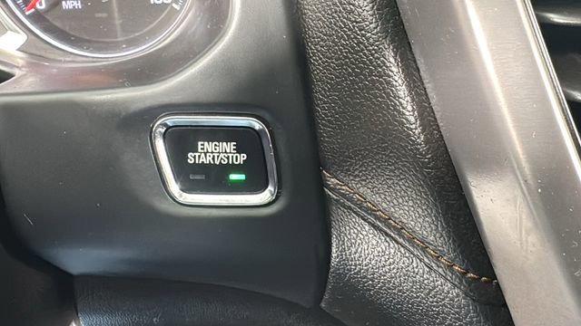 Used 2023 GMC Acadia AT4 image 26