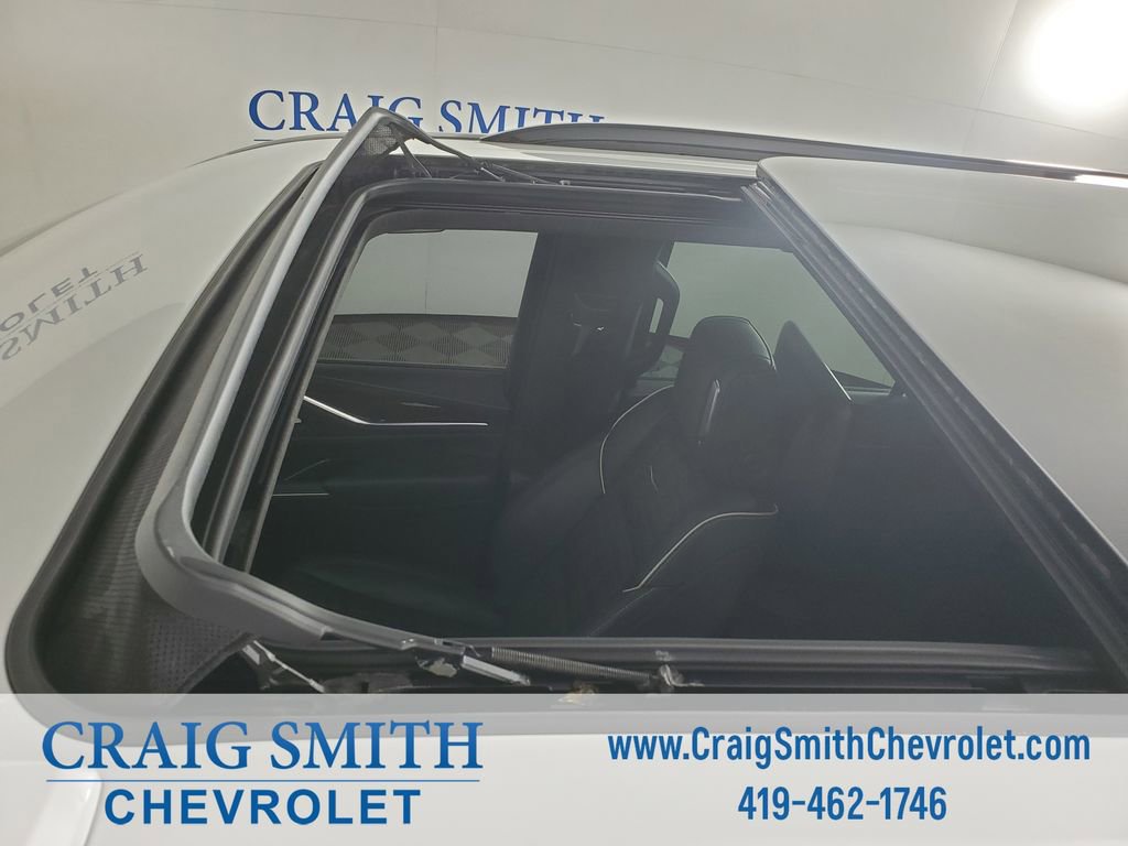 Used 2022 Cadillac Escalade Sport Platinum w/ Heavy-Duty Trailer Package AWD/4WD image 46