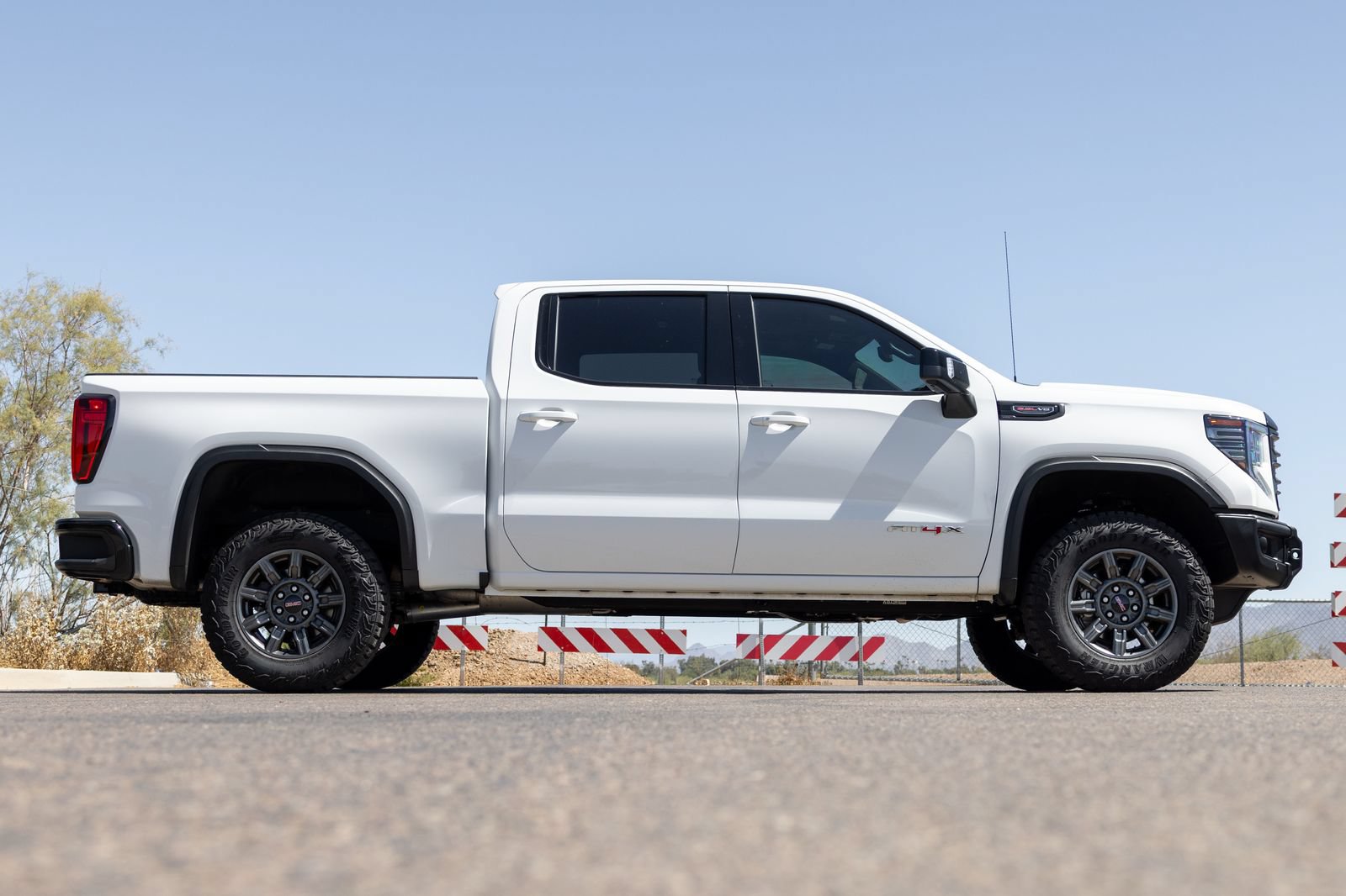 Used 2025 GMC Sierra 1500 AT4X AWD/4WD image 62