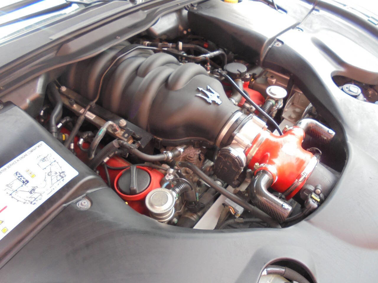 Used 2014 Maserati GranTurismo Sport RWD image 41