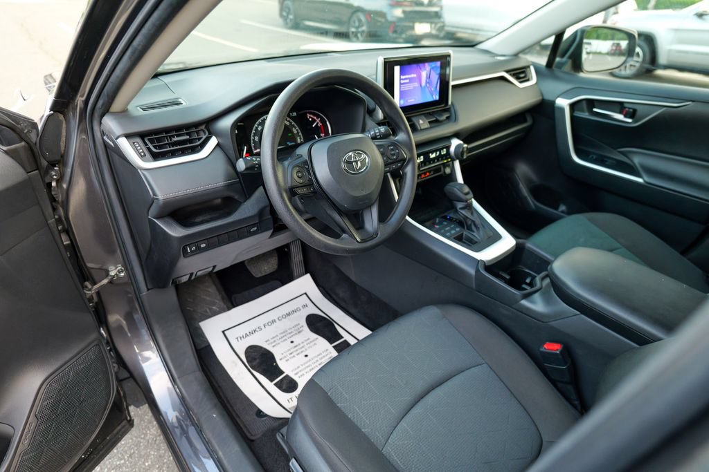 Used 2023 Toyota RAV4 XLE w/ Convenience Package AWD/4WD image 18