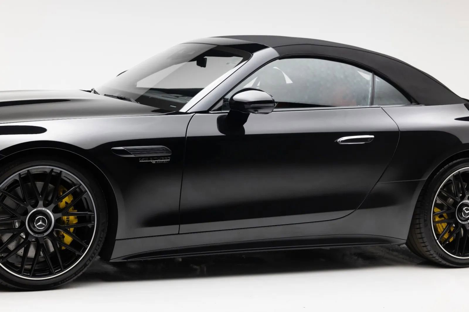 Used 2022 Mercedes-Benz SL 55 AMG 4MATIC image 37