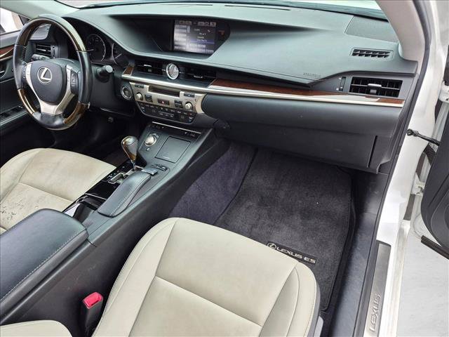 Used 2013 Lexus ES 350 w/ Premium Pkg FWD image 19