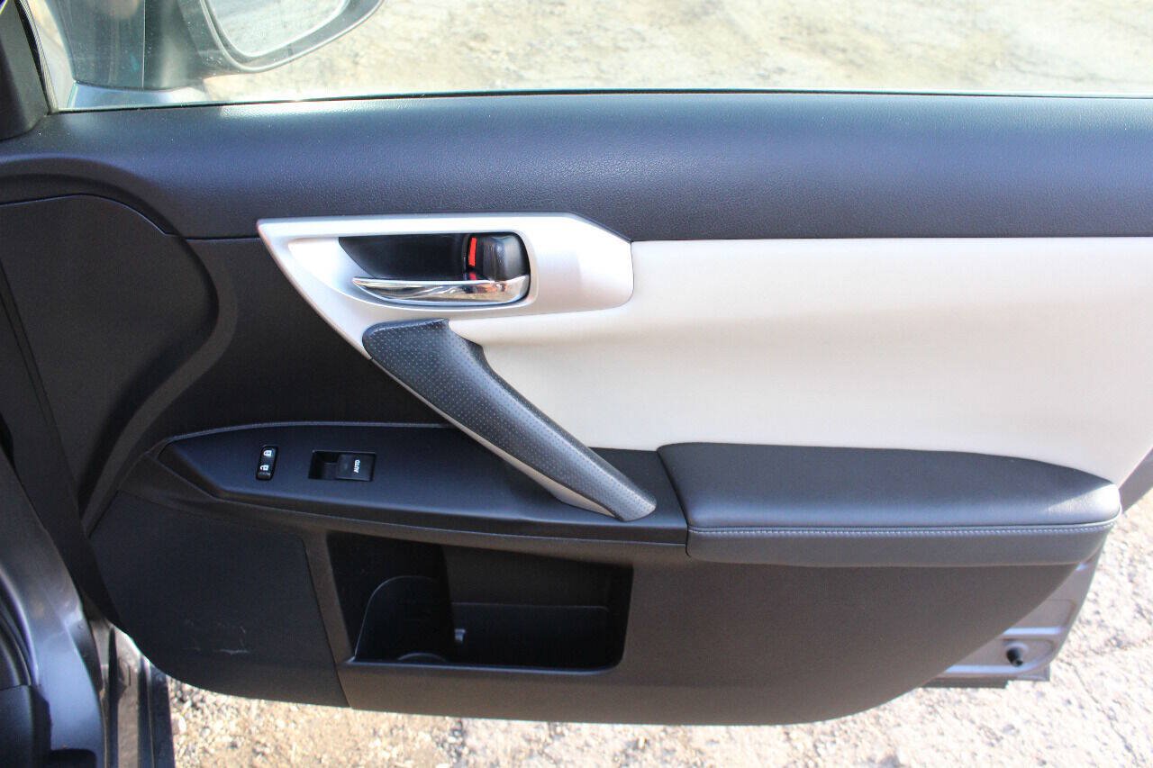 Used 2012 Lexus CT 200h Premium w/ Premium Audio Pkg FWD image 26