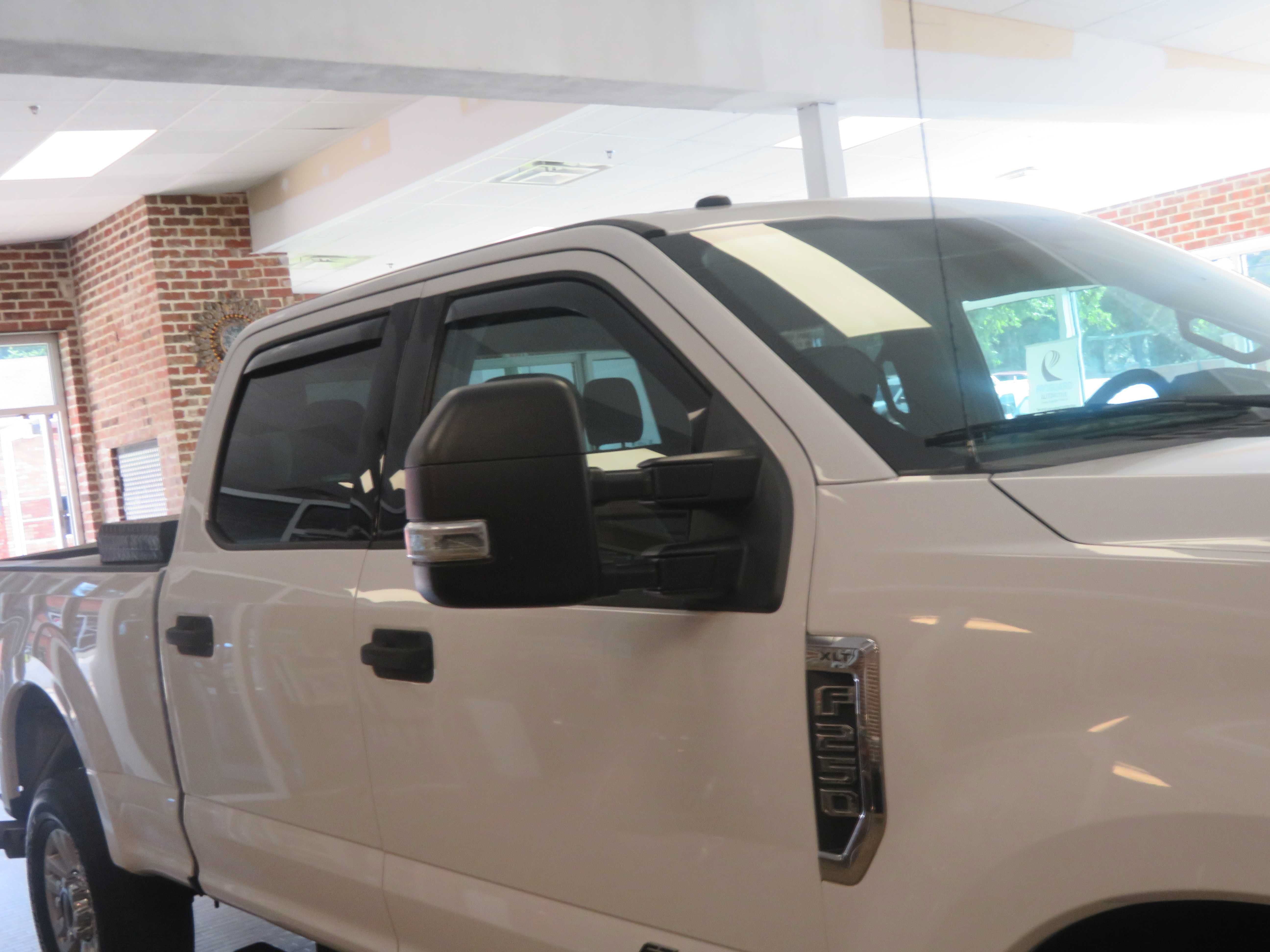 Used 2019 Ford F250 XLT w/ FX4 Off-Road Package AWD/4WD image 58