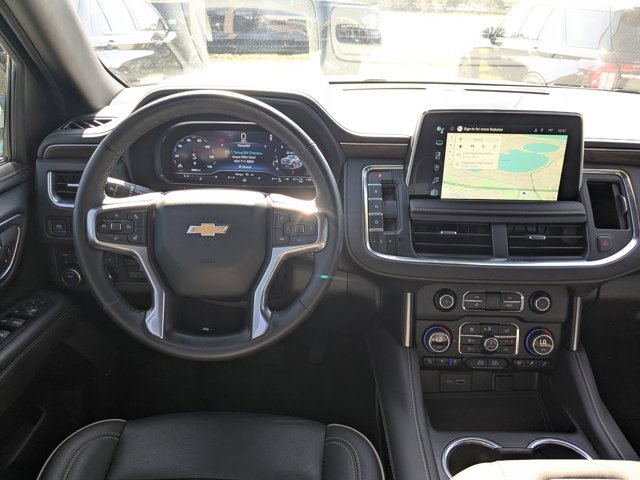 Used 2024 Chevrolet Suburban Premier image 14