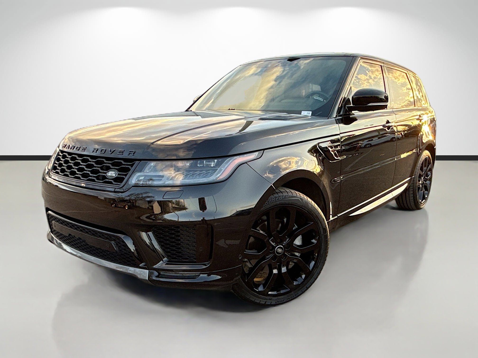 Used 2022 Land Rover Range Rover Sport HSE Silver Edition image 1
