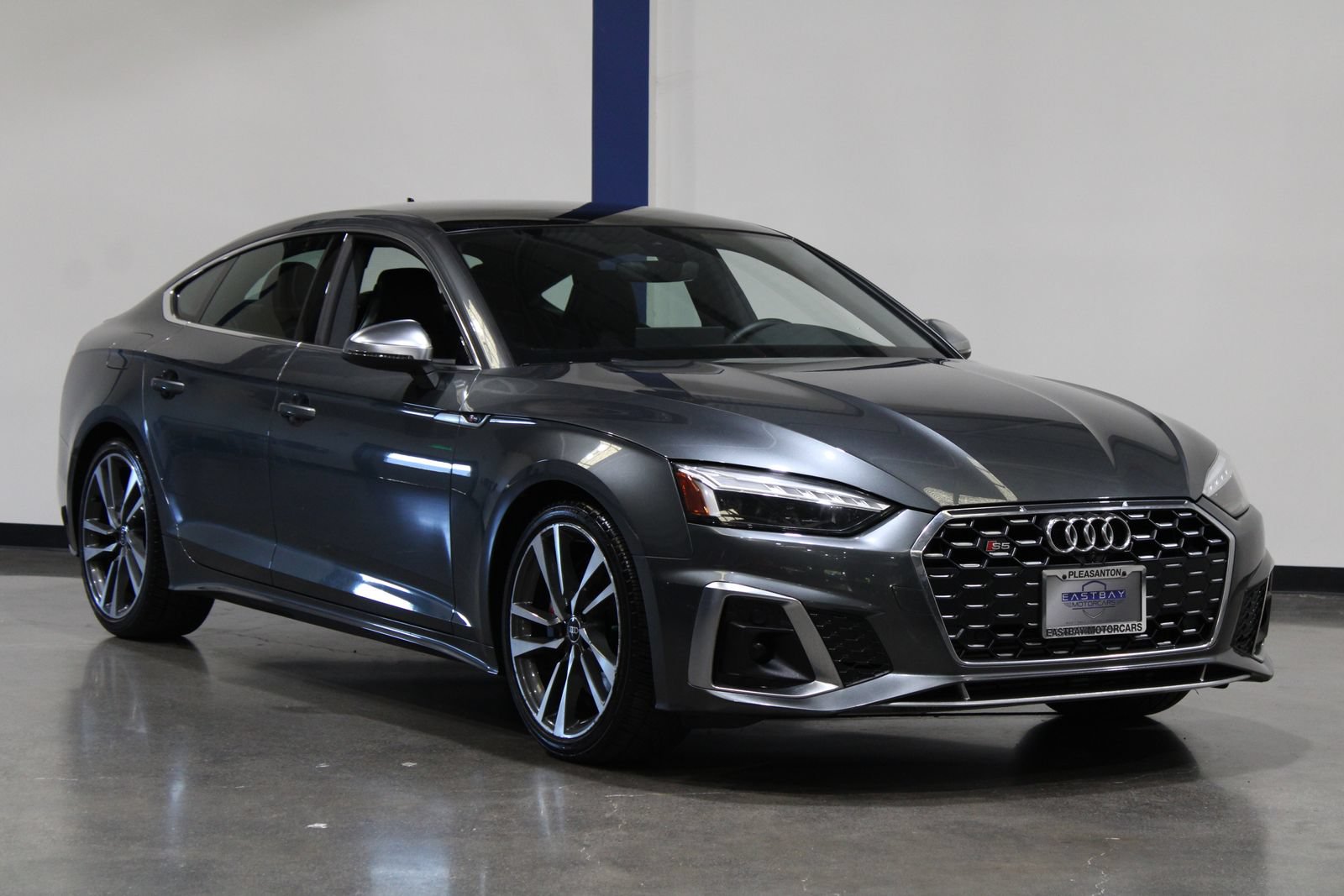 Used 2023 Audi S5 Premium Plus w/ Premium Plus Package AWD/4WD image 4