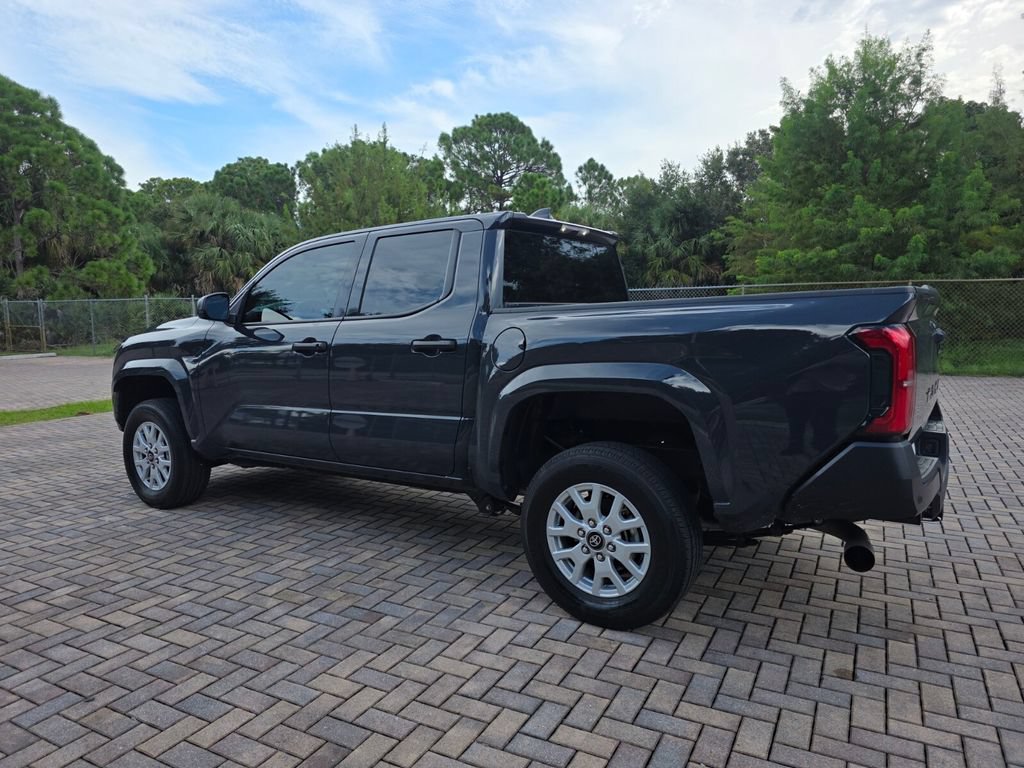 Certified 2025 Toyota Tacoma SR w/ SR Upgrade Package RWD image 9