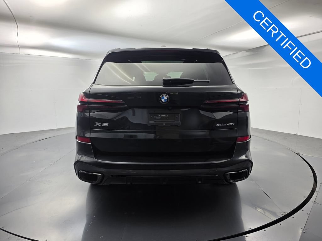 Certified 2024 BMW X5 xDrive40i w/ M Sport Package AWD/4WD image 5