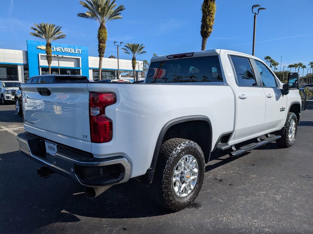 Used 2024 Chevrolet Silverado 2500 LT w/ Texas Edition image 4