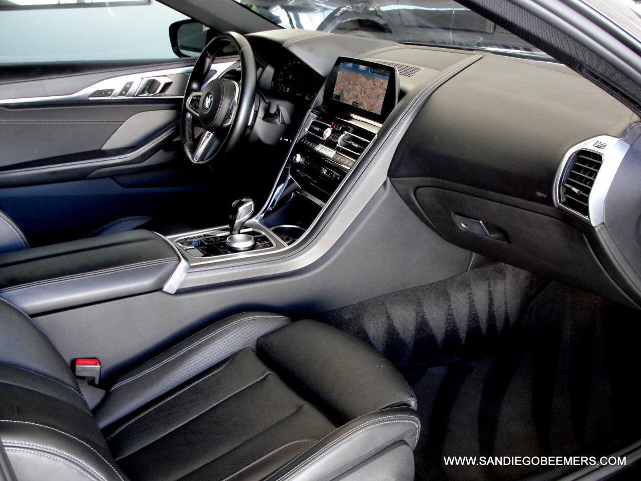Used 2022 BMW M850i xDrive Coupe w/ Driving Assistance Package AWD/4WD image 30