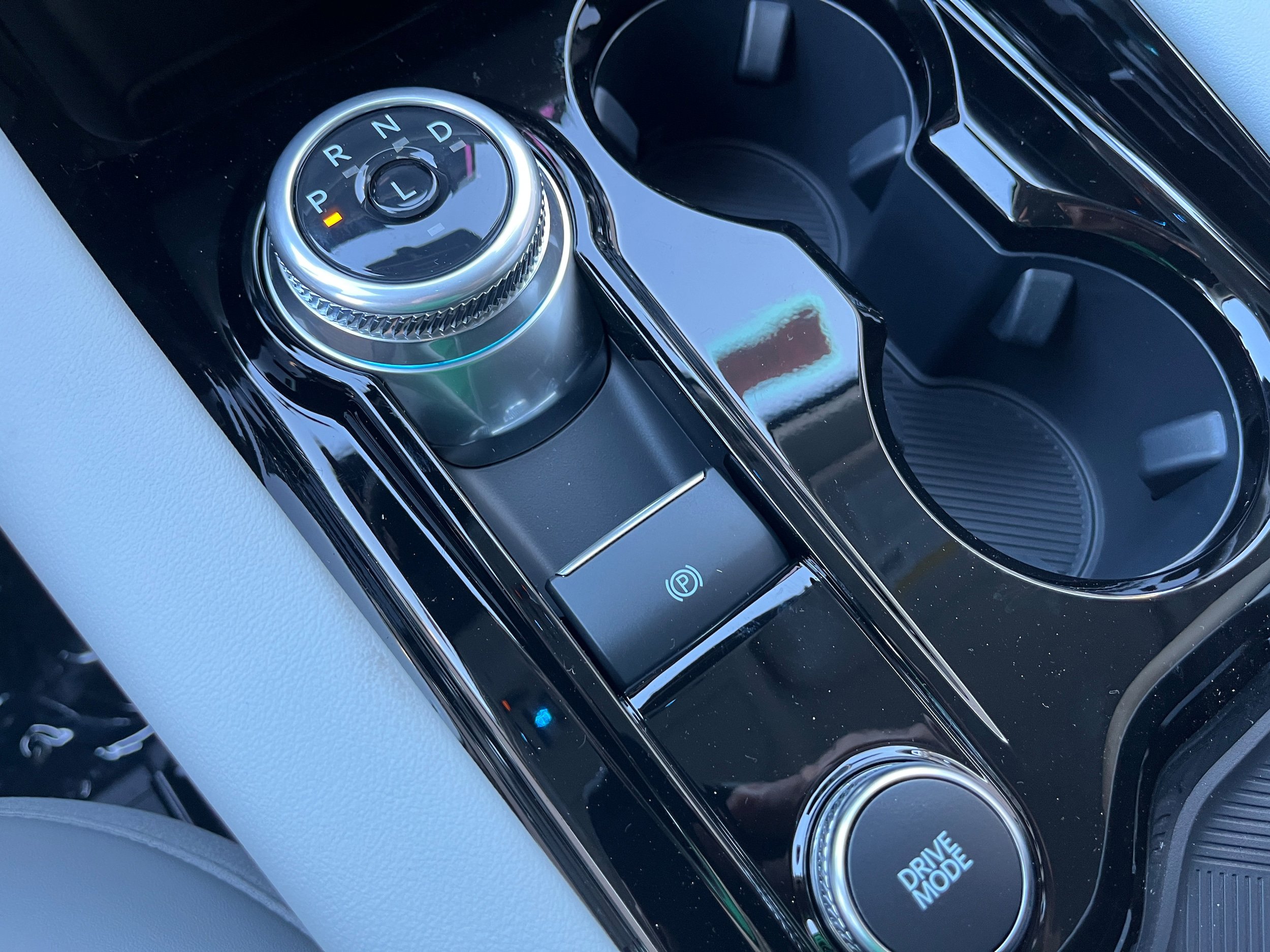 New 2026 Ford Explorer Platinum AWD/4WD image 17