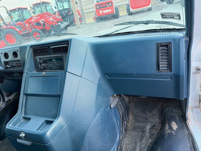 Used 1995 Chevrolet G30 Extended Sportvan image 26