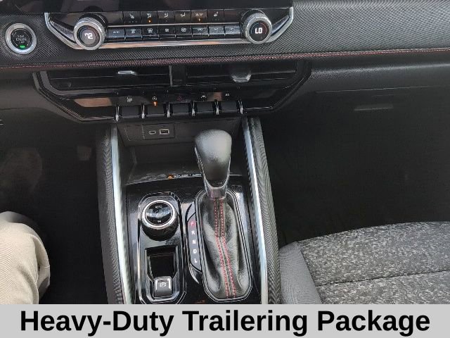 Used 2024 Chevrolet Colorado Z71 w/ Z71 Convenience Package 2 image 6