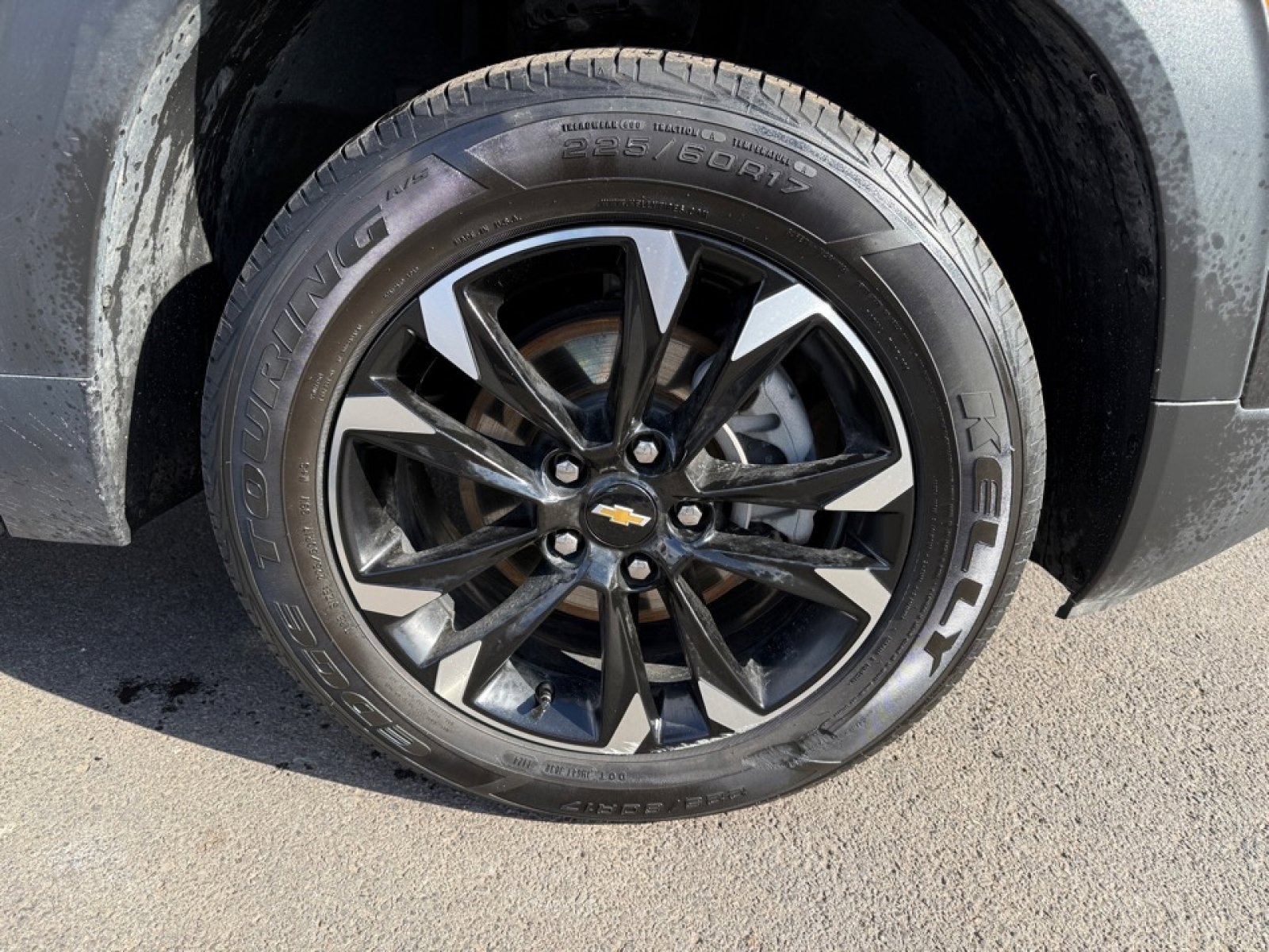 Used 2023 Chevrolet TrailBlazer LT w/ Sun and Liftgate Package image 36