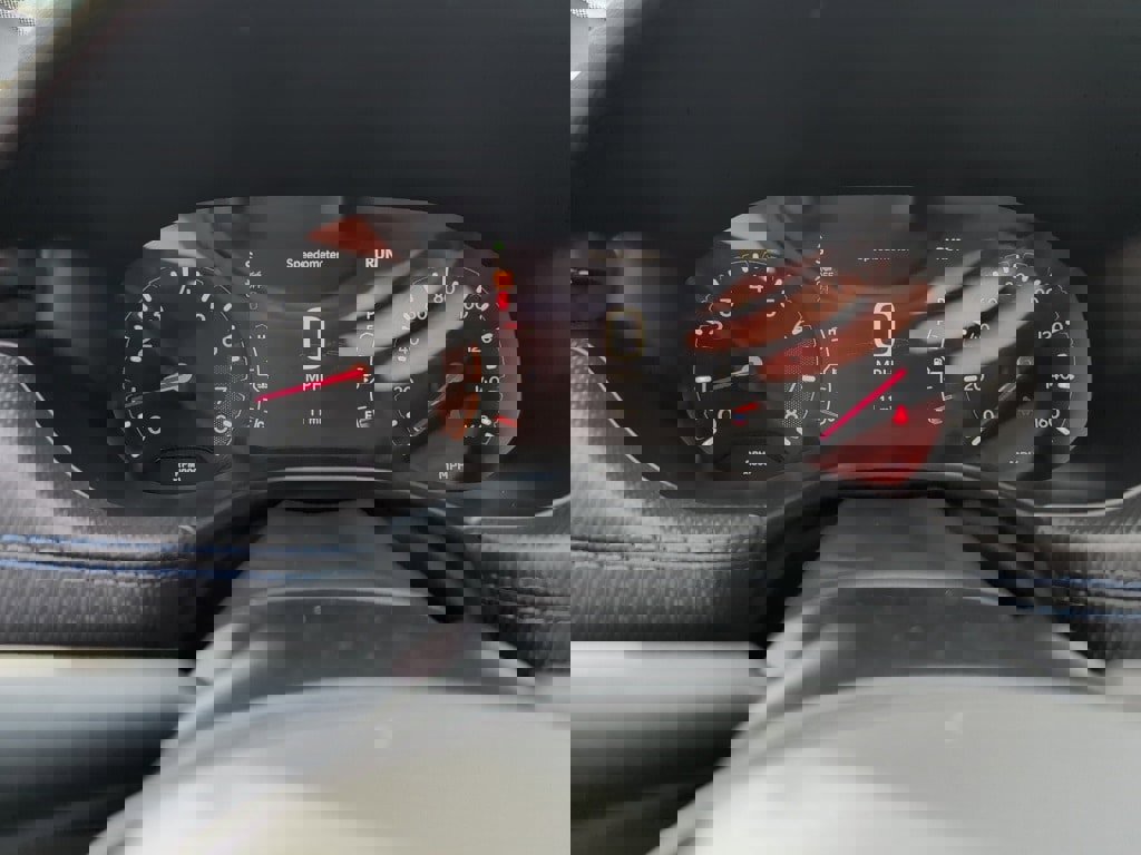 New 2026 Jeep Compass Latitude image 10