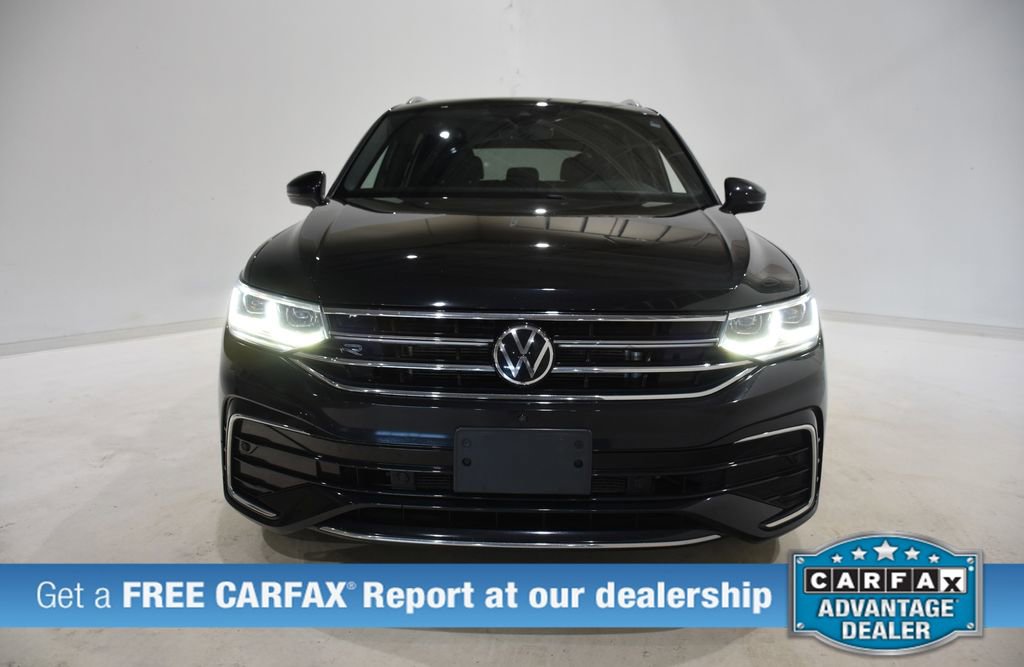 Used 2022 Volkswagen Tiguan SEL R-Line image 2