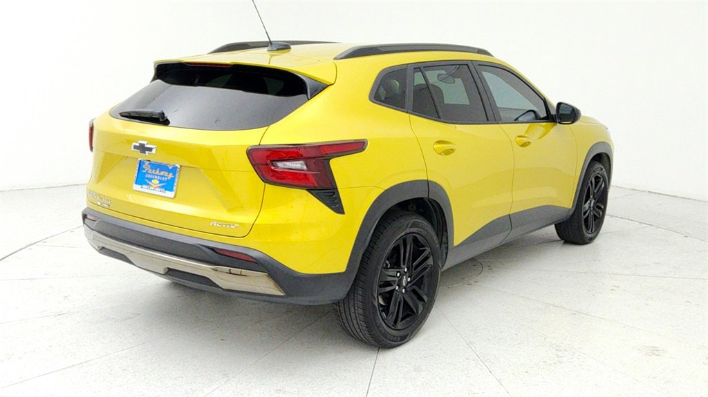 Used 2024 Chevrolet Trax ACTIV w/ Driver Confidence Package image 6