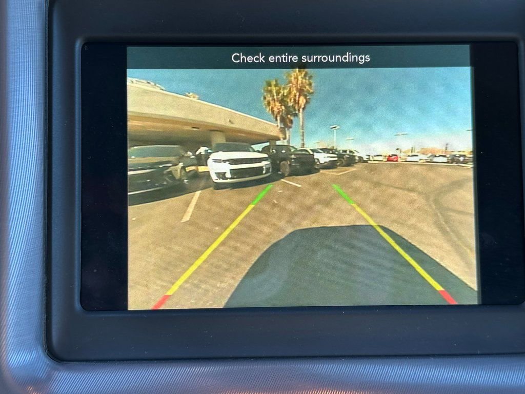 Certified 2022 Dodge Challenger R/T w/ Blacktop Package image 31