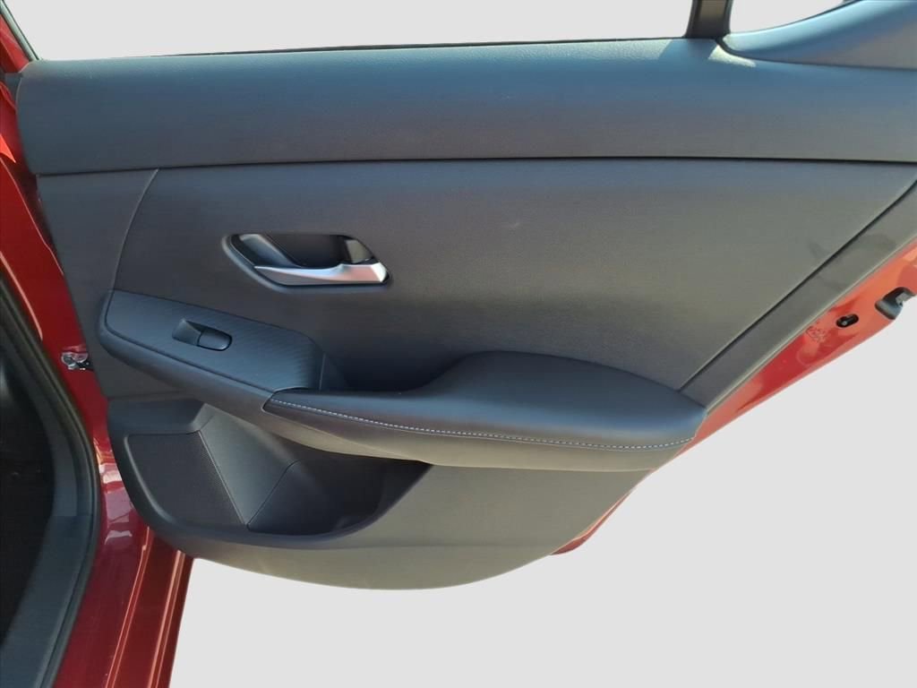 Used 2023 Nissan Sentra SV image 13