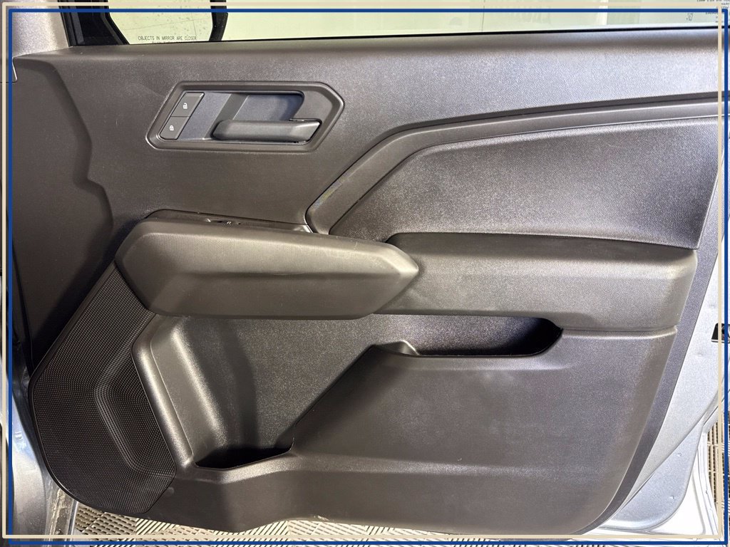Certified 2025 Chevrolet Colorado Trail Boss AWD/4WD image 45