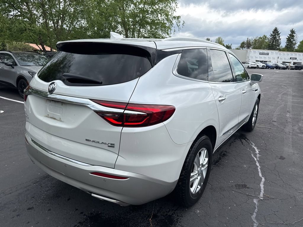 Used 2018 Buick Enclave Premium AWD/4WD image 42