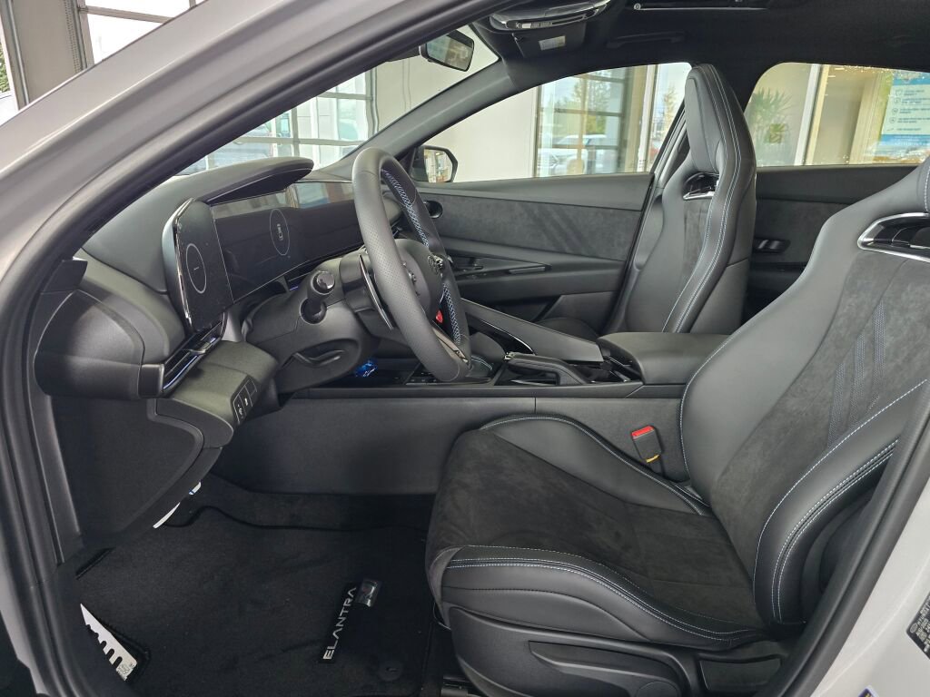 New 2026 Hyundai Elantra N Base image 19