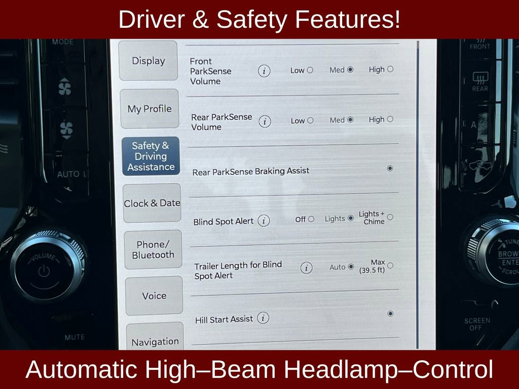 Used 2023 RAM 1500 Laramie AWD/4WD image 9