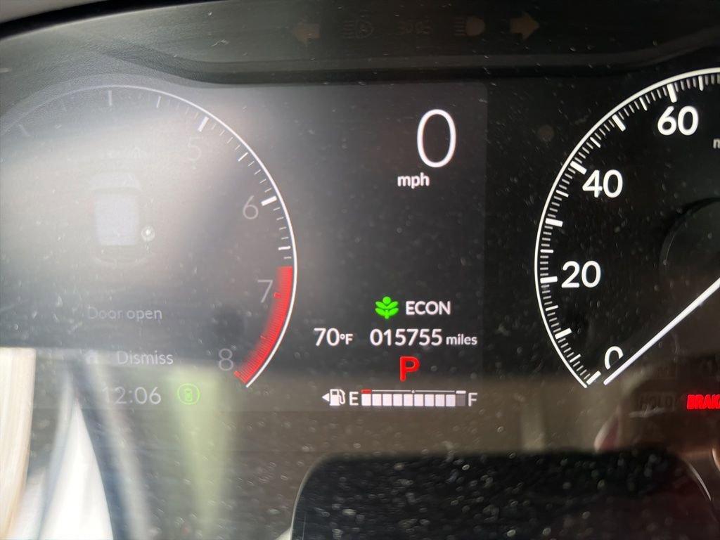 Used 2023 Honda HR-V LX image 9