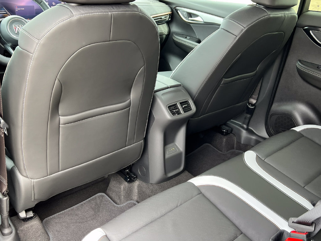 New 2026 Buick Envision Sport Touring AWD/4WD image 34