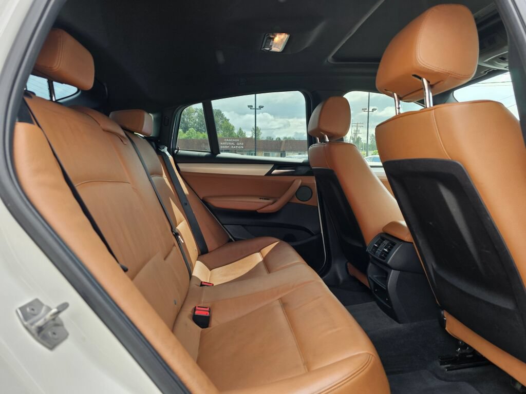 Used 2017 BMW X4 xDrive28i AWD/4WD image 12