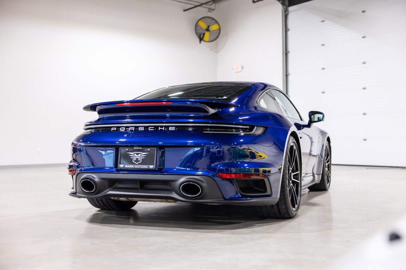 Used 2021 Porsche 911 Turbo S image 4