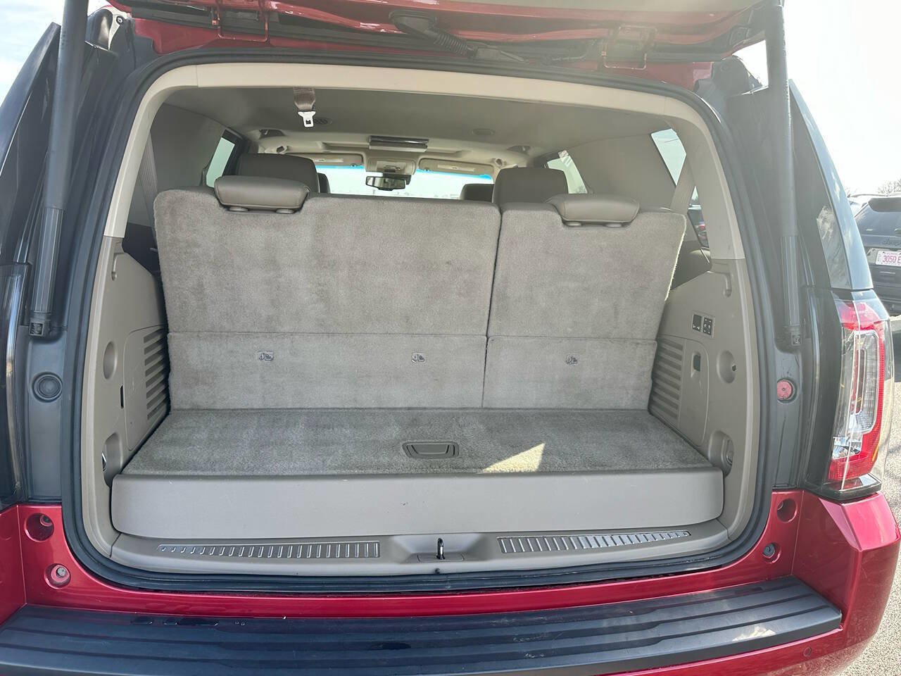 Used 2015 GMC Yukon SLT w/ Open Road Package image 19