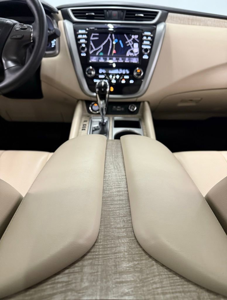 Used 2020 Nissan Murano SL w/ Moonroof Package image 27