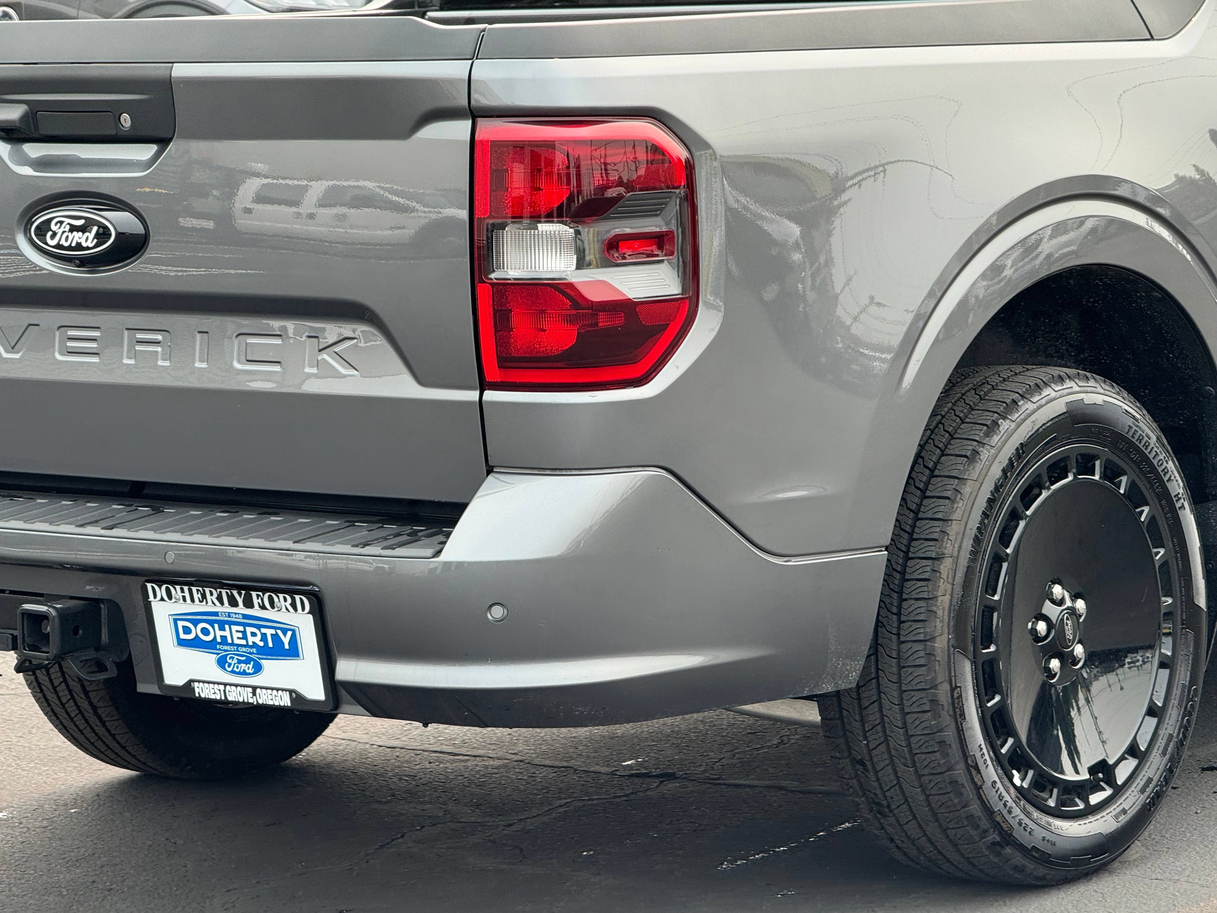 New 2025 Ford Maverick Lobo AWD/4WD image 17