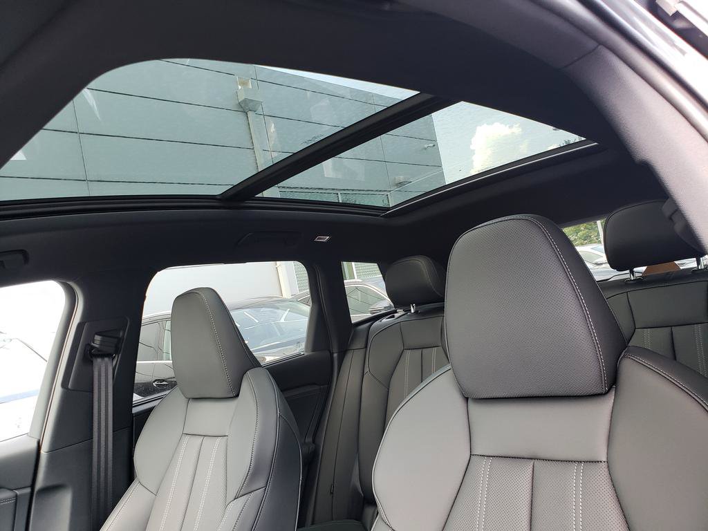 New 2027 Audi Q6 e-tron Premium Plus AWD/4WD image 7