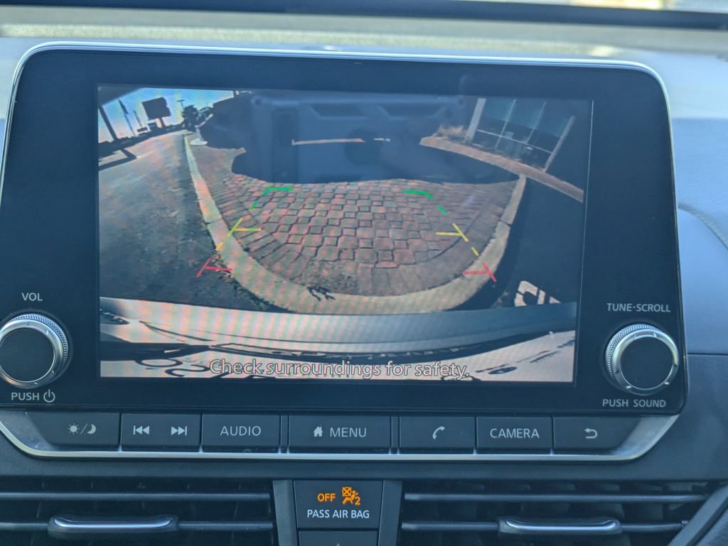 Used 2019 Nissan Altima 2.5 SV image 22