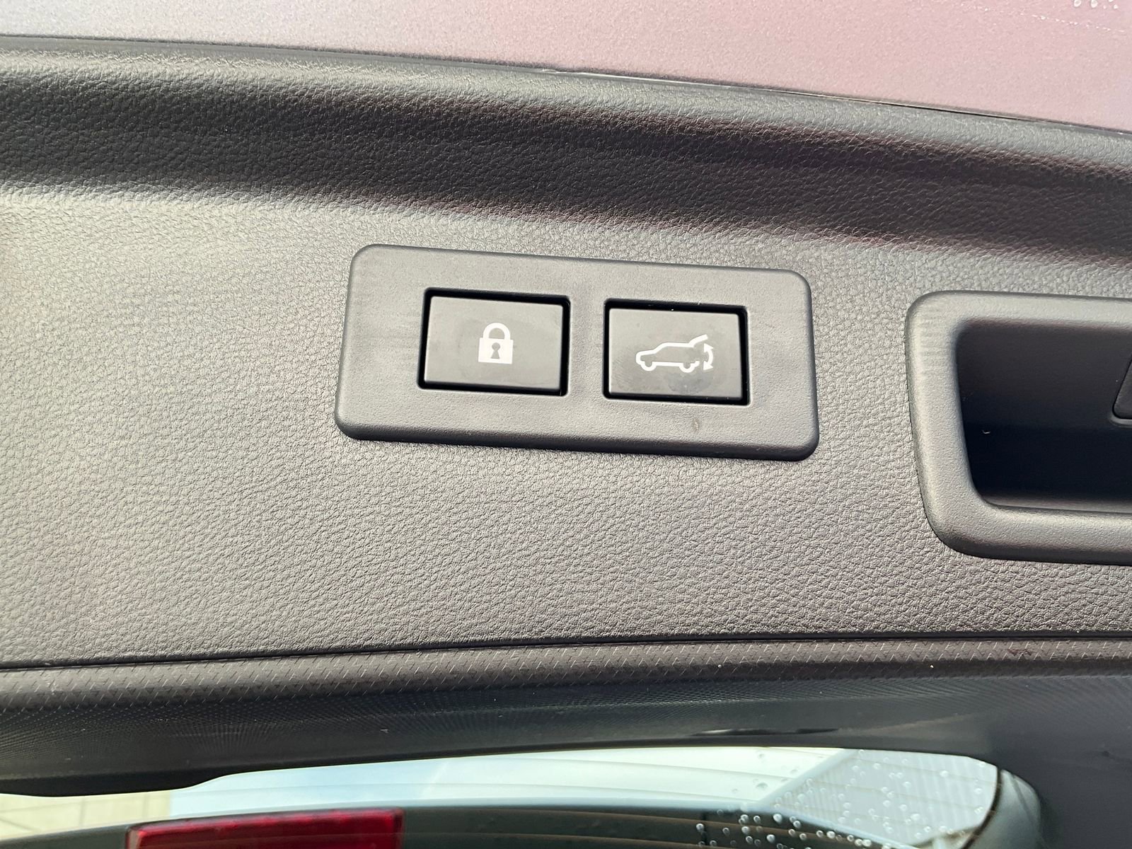 Certified 2025 Subaru Forester Wilderness image 32