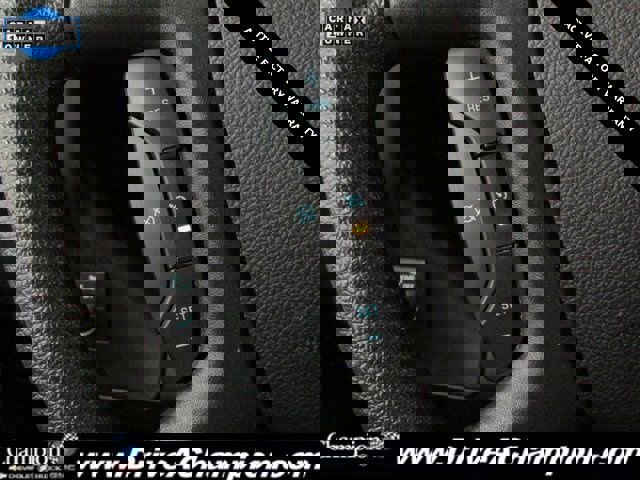 Used 2023 Chevrolet Express 2500 w/ Driver Convenience Package image 21