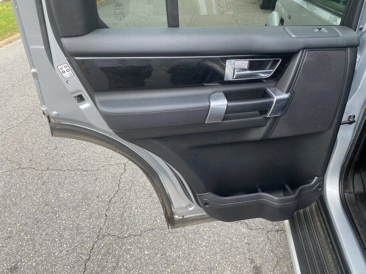 Used 2016 Land Rover LR4 HSE Silver Edition image 21