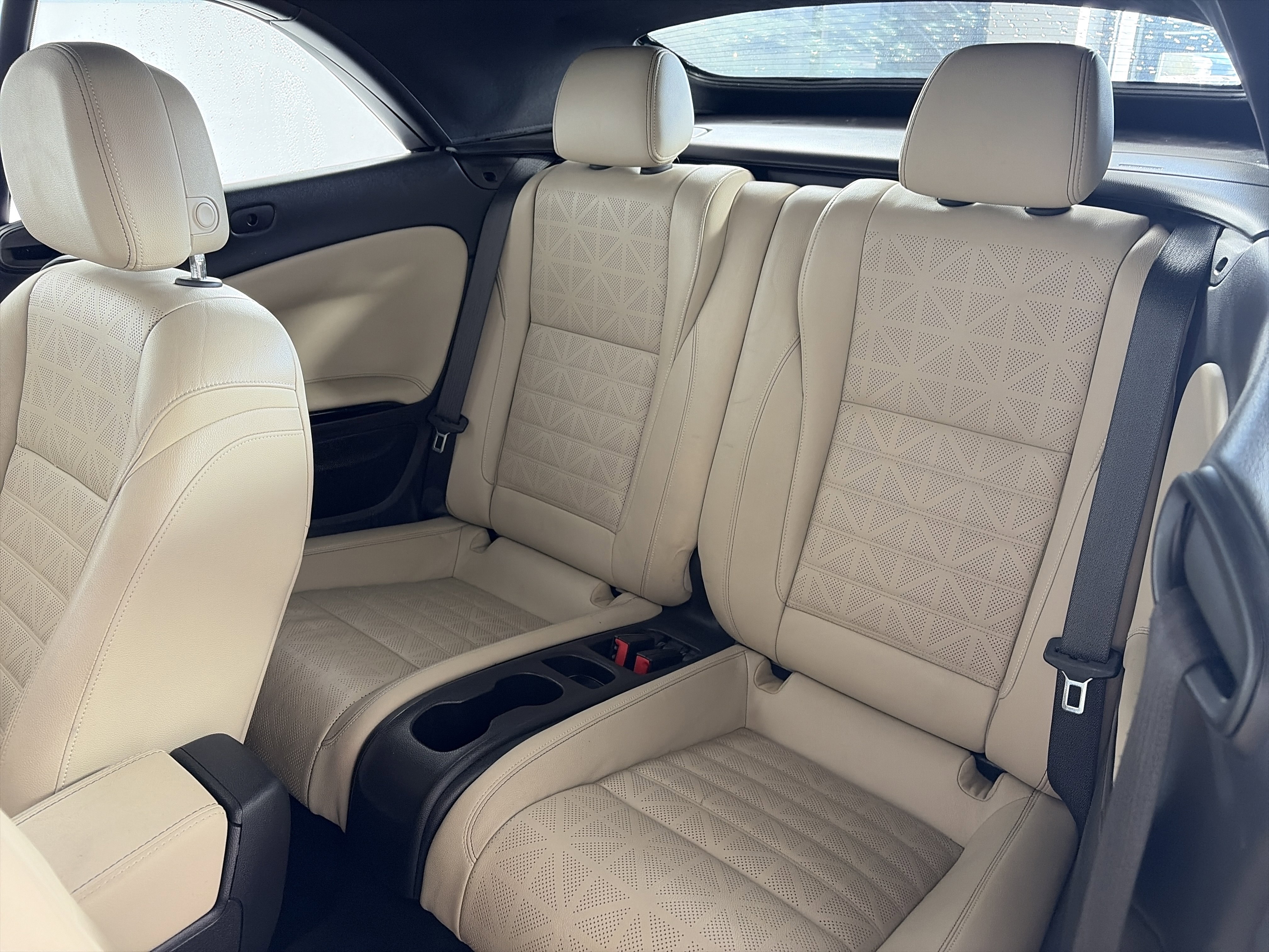 Used 2018 Buick Cascada Premium image 6